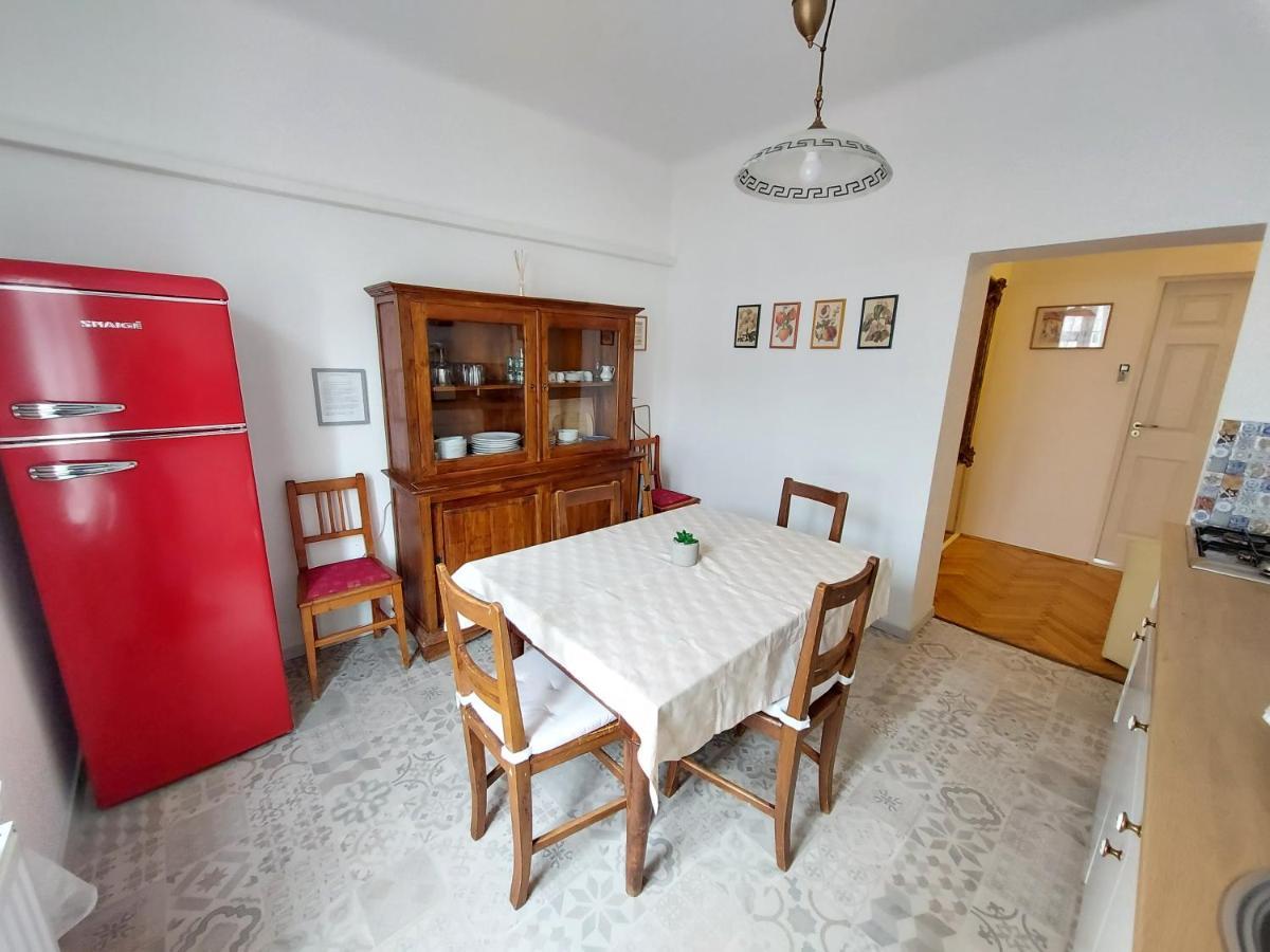 Varkeruelet Apartman Šoproň Exteriér fotografie